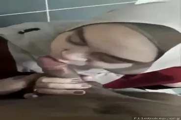 Disempongin Pacar Alim Mulutnya Rapet Banget